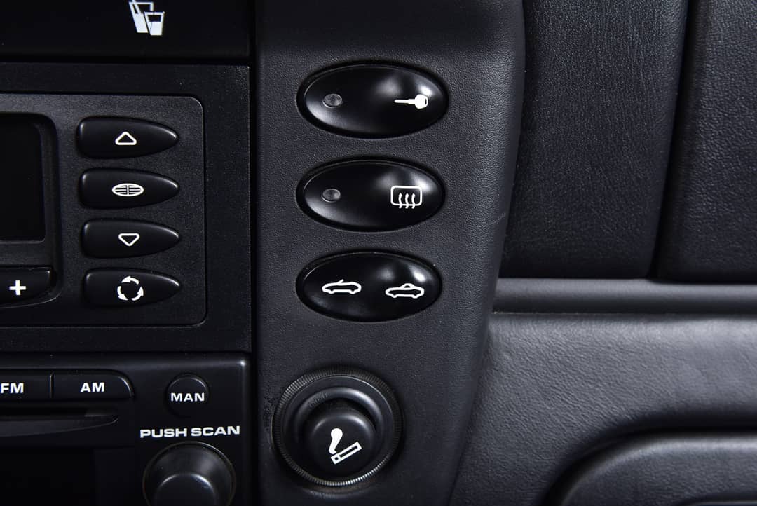 2004 Porsche 911 Carrera 4S — photo 19