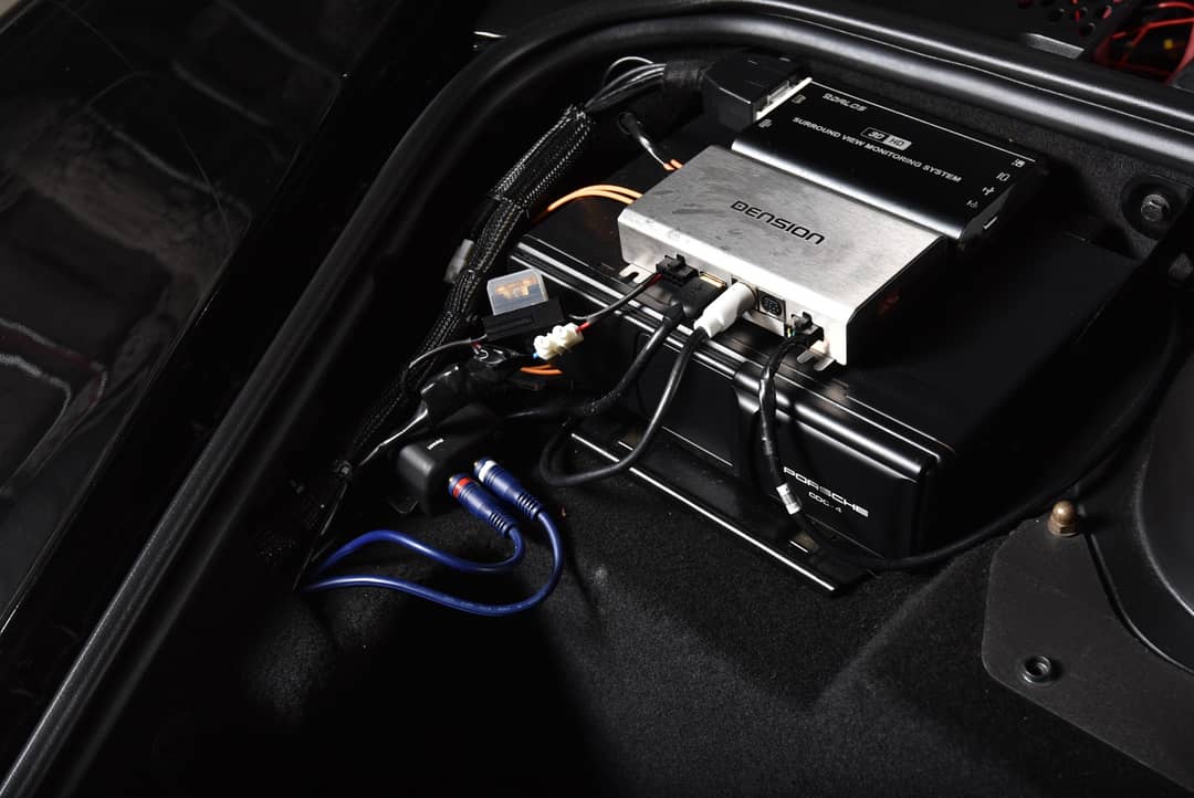 2004 Porsche 911 Carrera 4S — photo 24