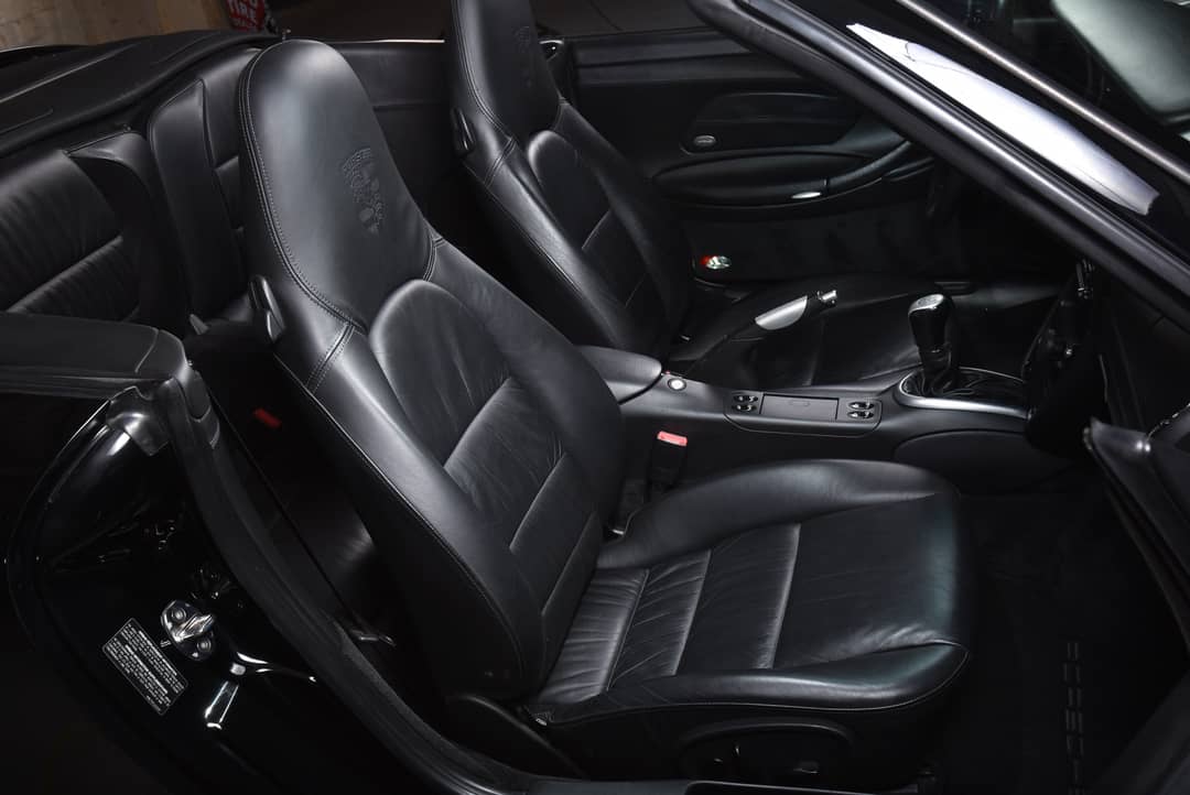 2004 Porsche 911 Carrera 4S — photo 26