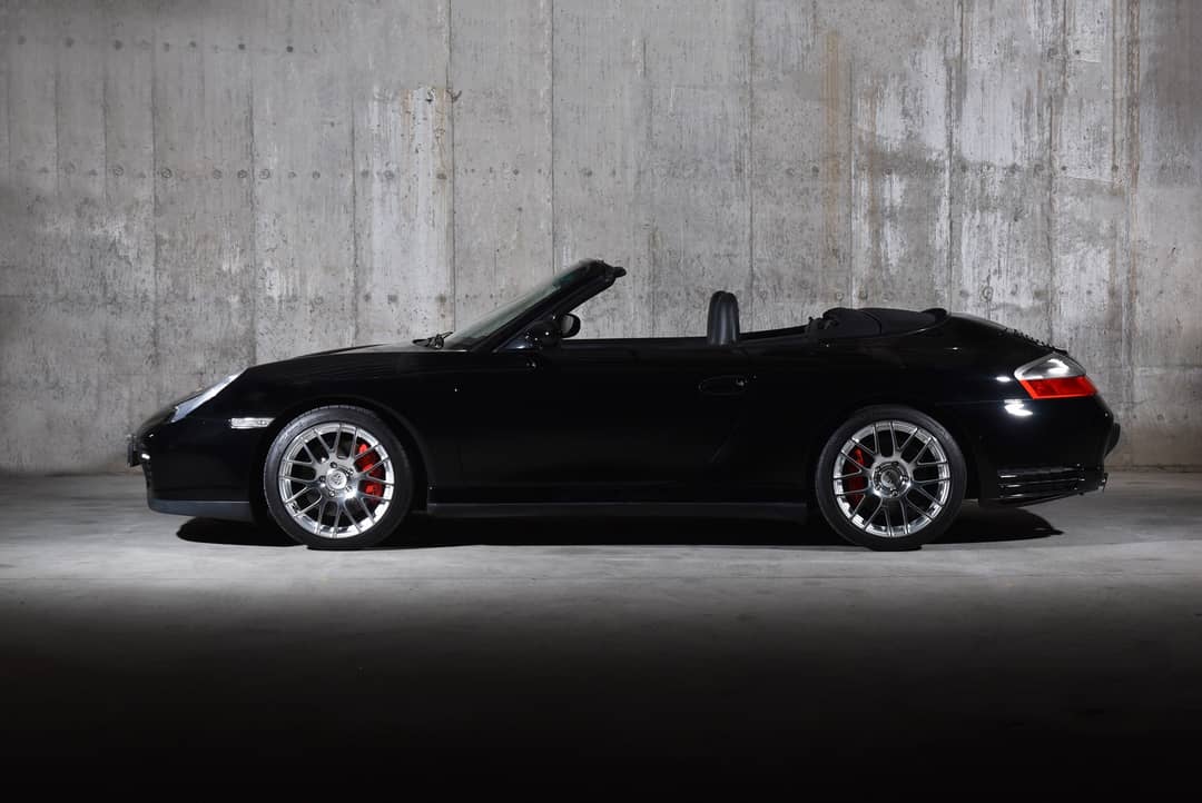 2004 Porsche 911 Carrera 4S — photo 8