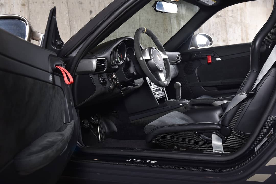 2011 Porsche 911 GT3 RS — photo 37
