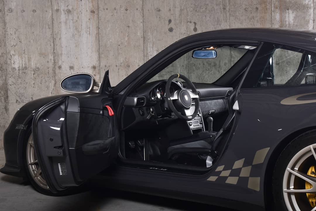 2011 Porsche 911 GT3 RS — photo 39