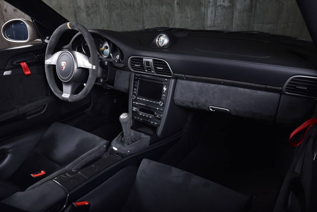 2011 Porsche 911 GT3 RS — photo 42