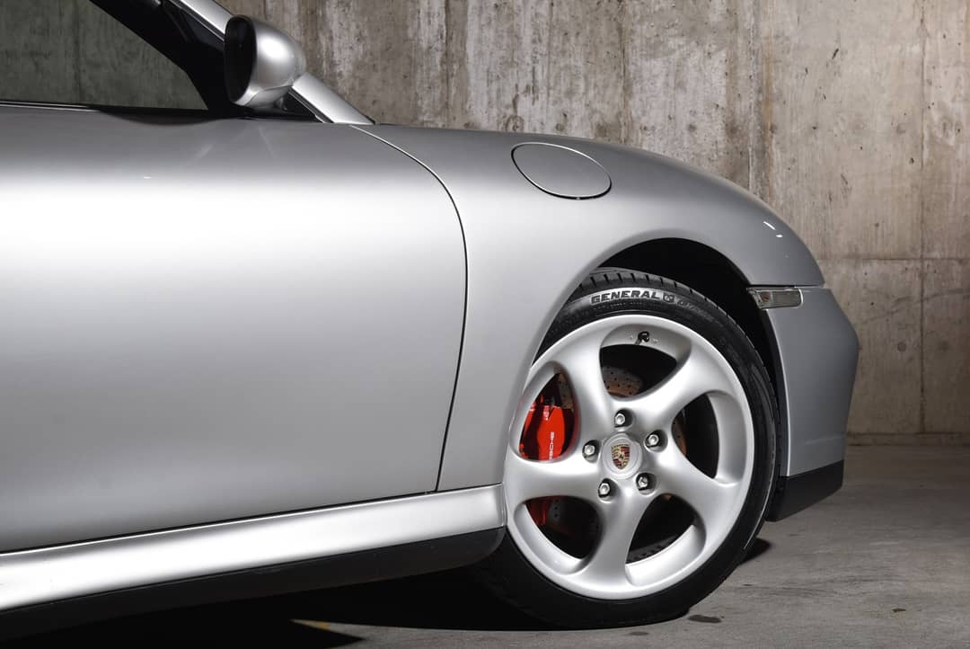 2002 Porsche 911 Carrera 4S — photo 12