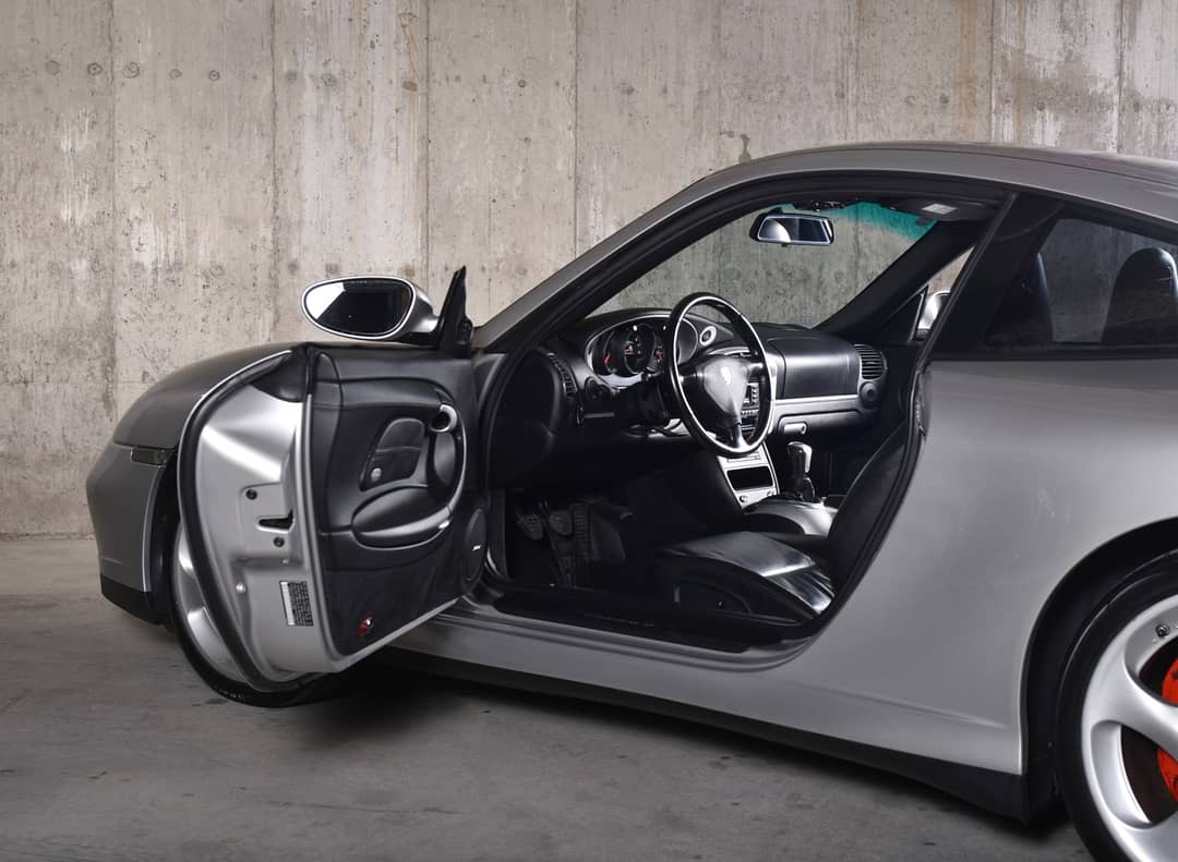2002 Porsche 911 Carrera 4S — photo 20