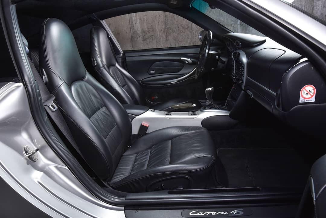2002 Porsche 911 Carrera 4S — photo 24