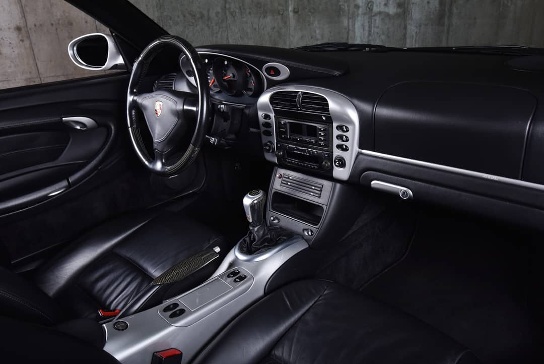 2002 Porsche 911 Carrera 4S — photo 25