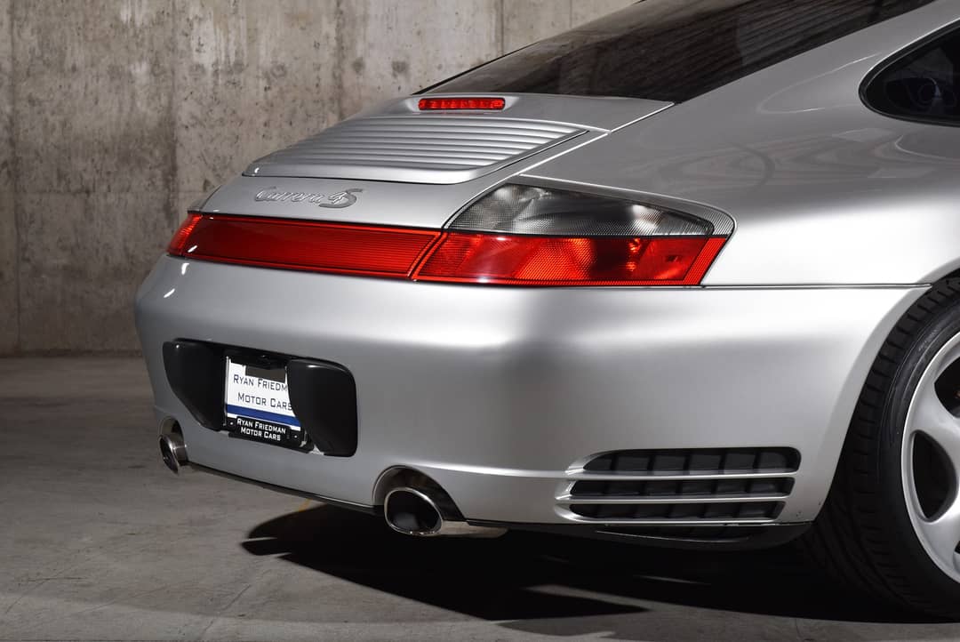 2002 Porsche 911 Carrera 4S — photo 7