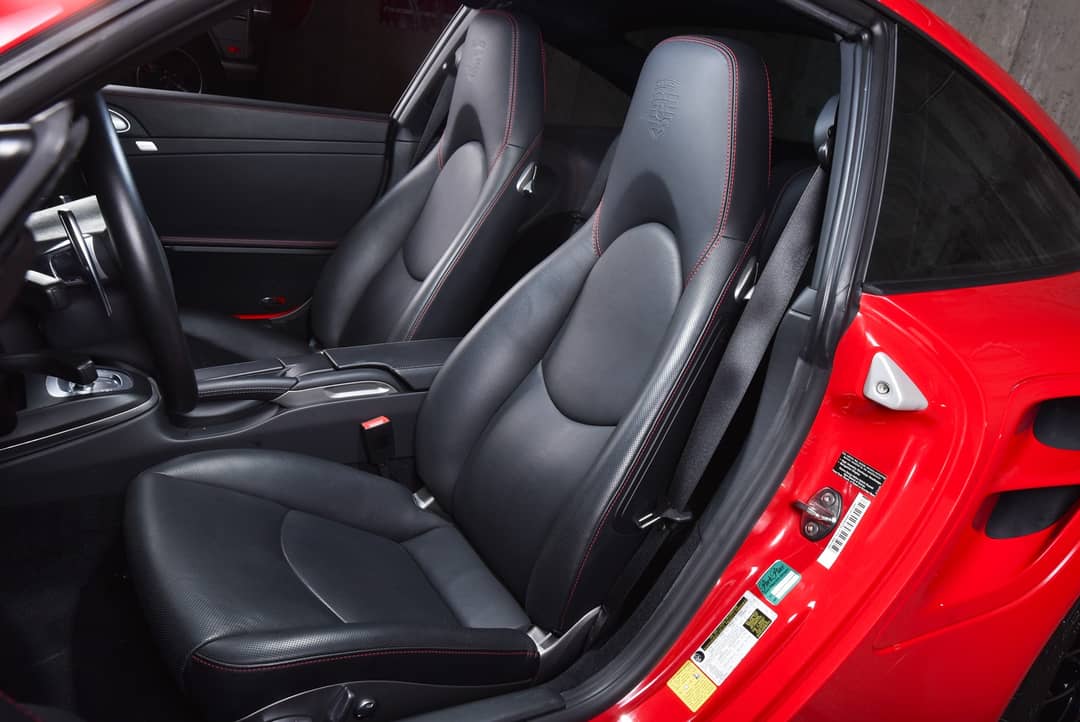 2012 Porsche 911 Turbo S — photo 17