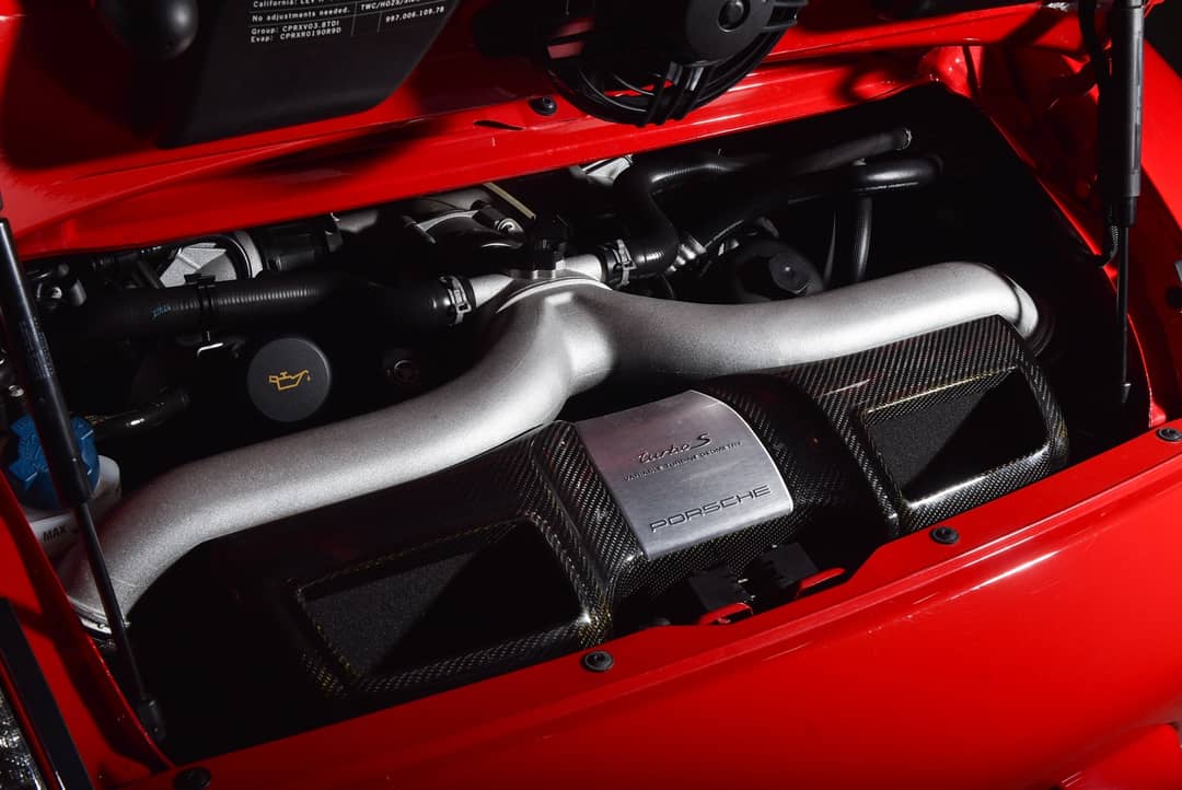 2012 Porsche 911 Turbo S — photo 35