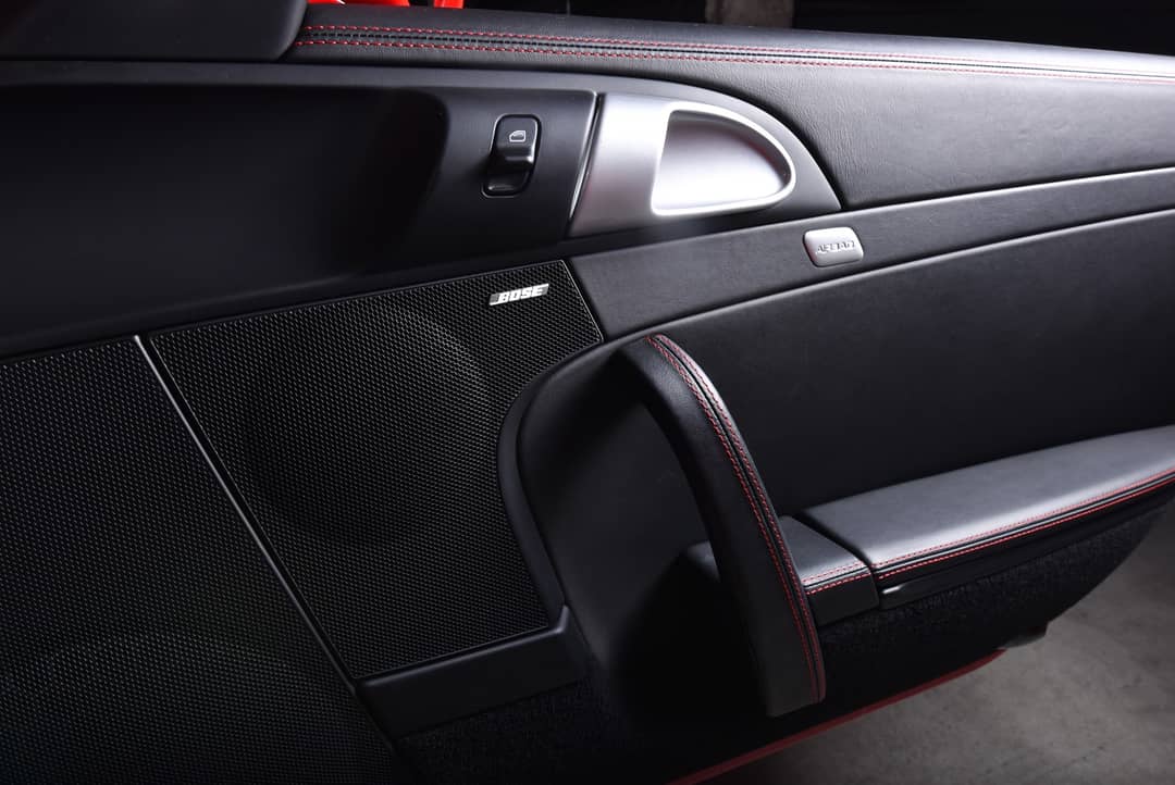 2012 Porsche 911 Turbo S — photo 37