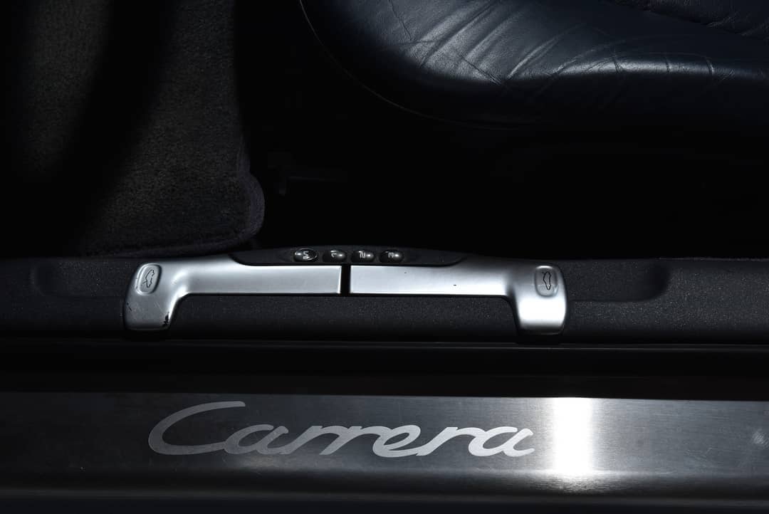 1999 Porsche 911 Carrera — photo 32