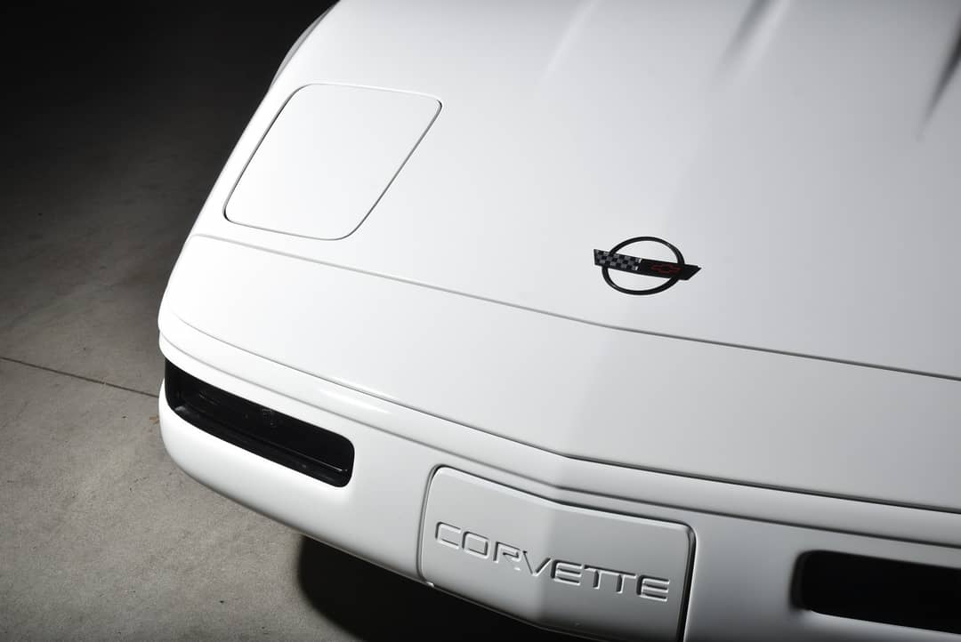 1992 Chevrolet Corvette — photo 18