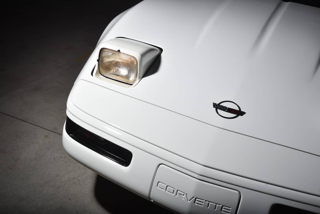 1992 Chevrolet Corvette — photo 19