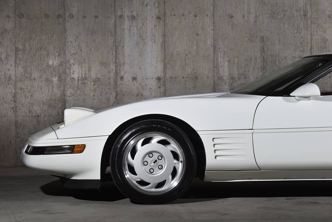 1992 Chevrolet Corvette — photo 26