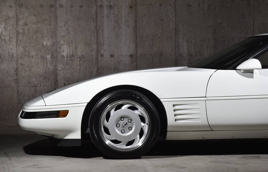 1992 Chevrolet Corvette — photo 35