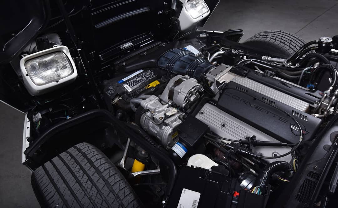 1992 Chevrolet Corvette — photo 52