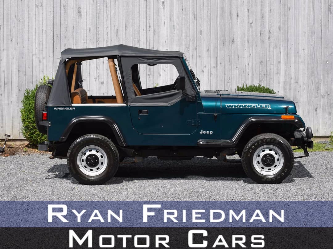 1995 Jeep Wrangler Rio Grande — photo 1