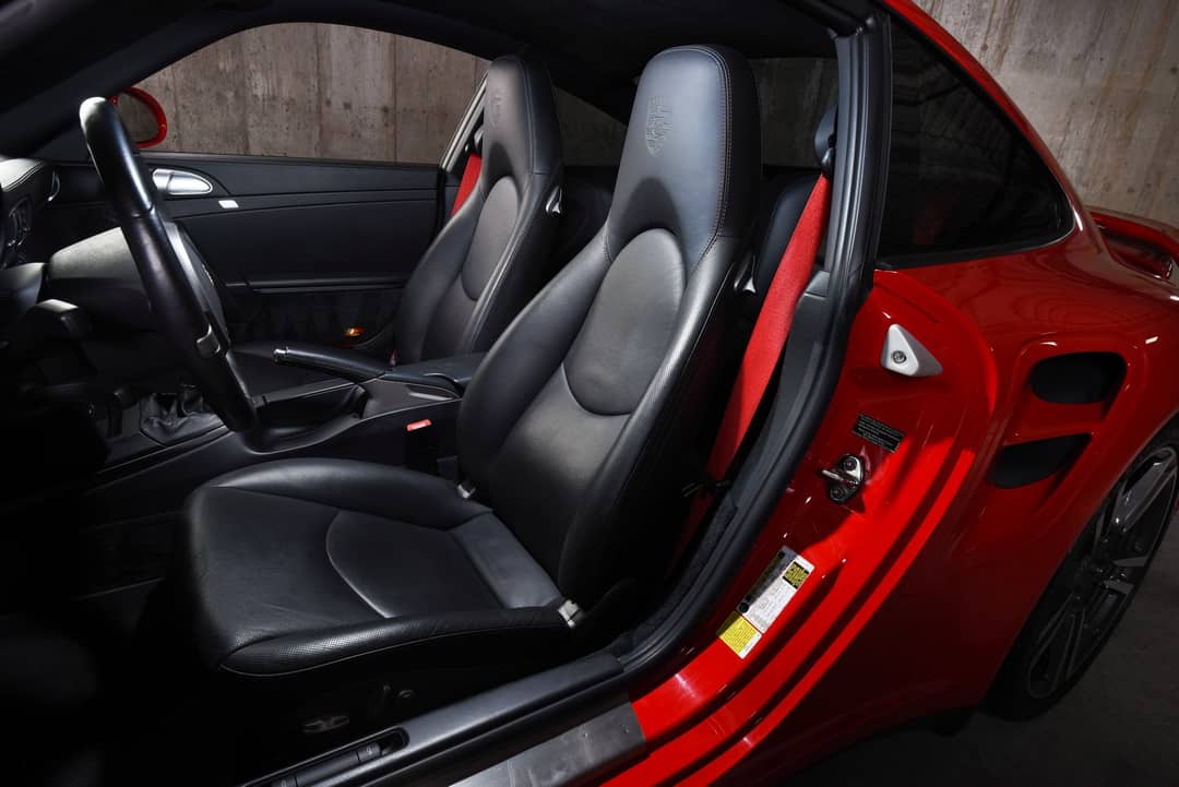 2010 Porsche 911 Turbo — photo 16