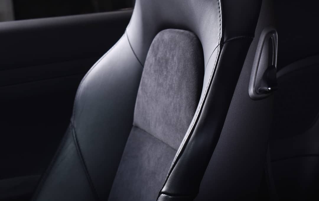 2016 Porsche 911 Carrera GTS — photo 35