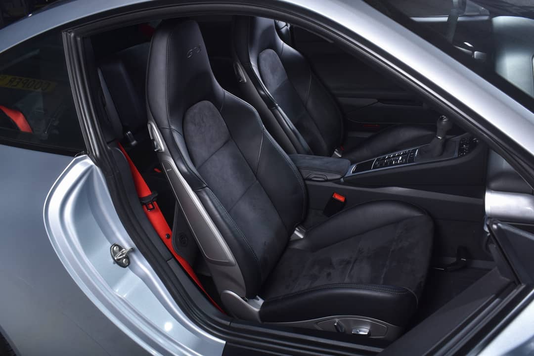 2016 Porsche 911 Carrera GTS — photo 36