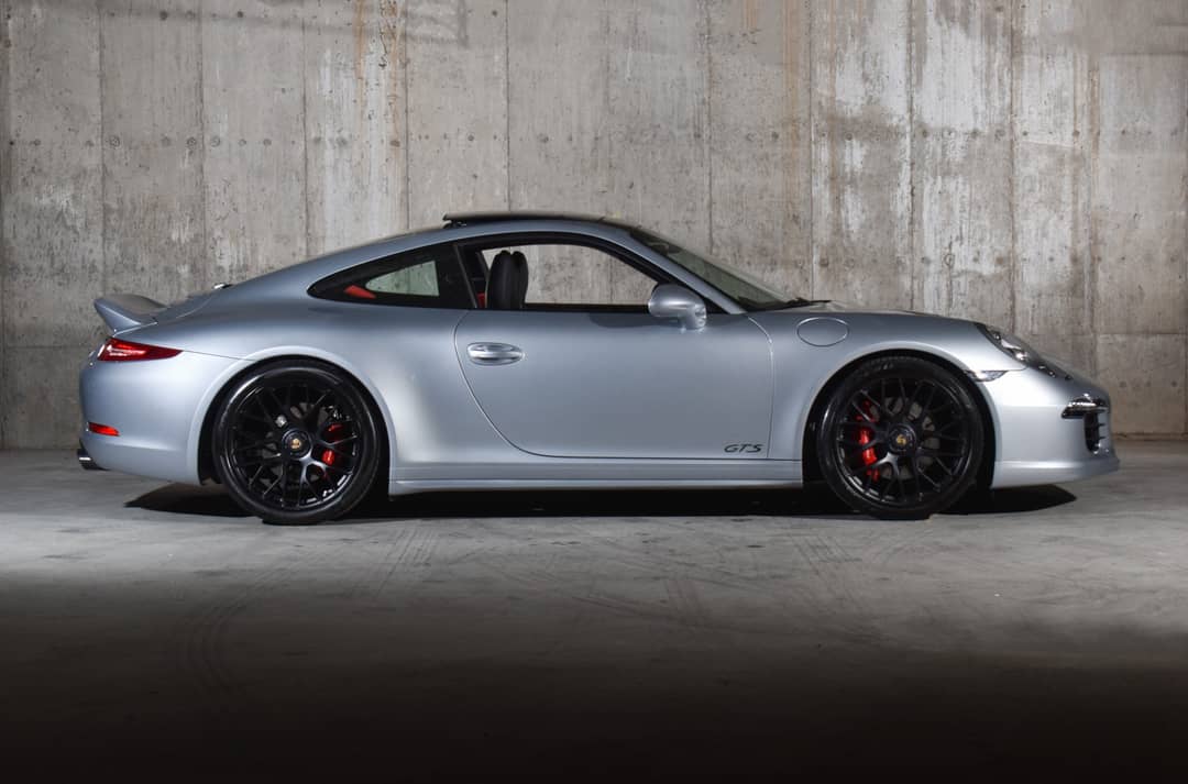 2016 Porsche 911 Carrera GTS — photo 9