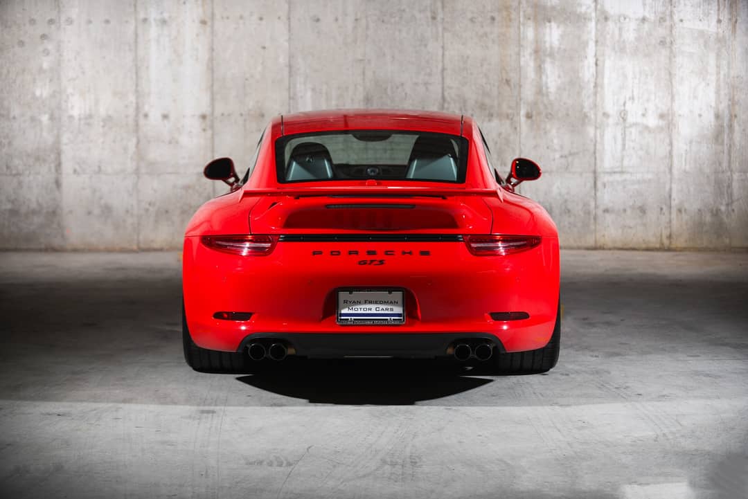 2015 Porsche 911 Carrera GTS — photo 15