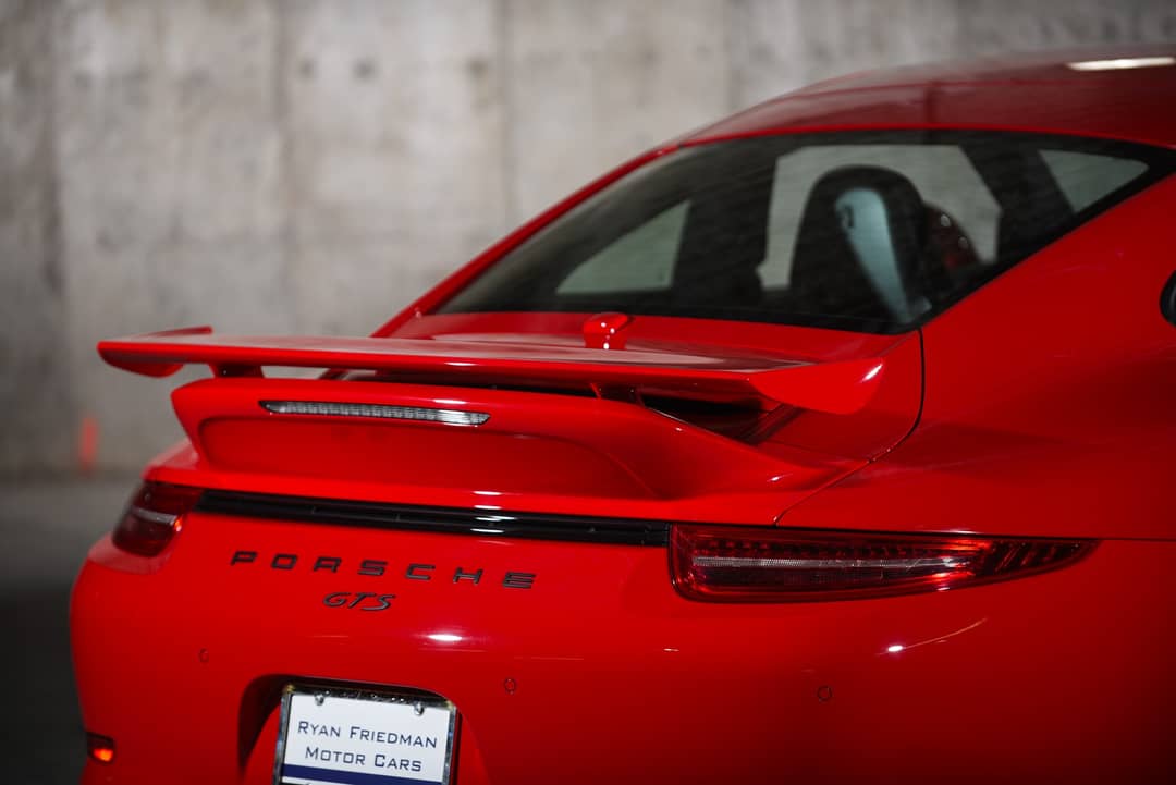 2015 Porsche 911 Carrera GTS — photo 18