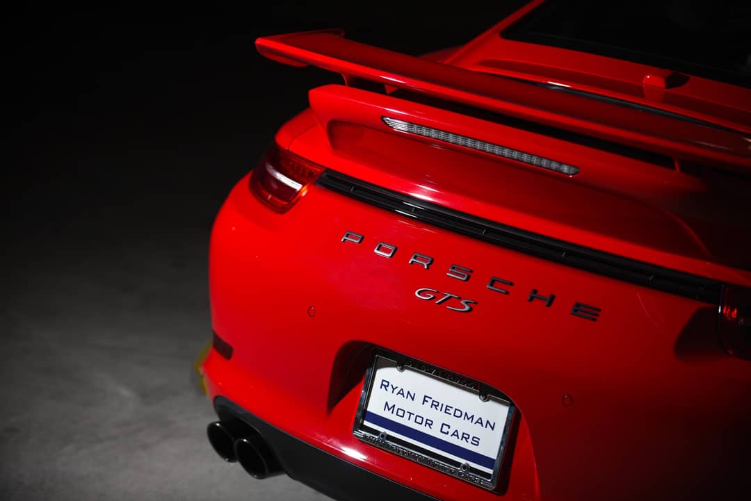 2015 Porsche 911 Carrera GTS — photo 22