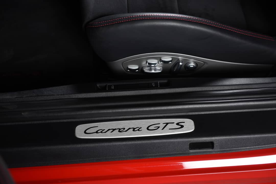 2015 Porsche 911 Carrera GTS — photo 31