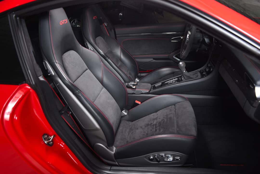2015 Porsche 911 Carrera GTS — photo 38