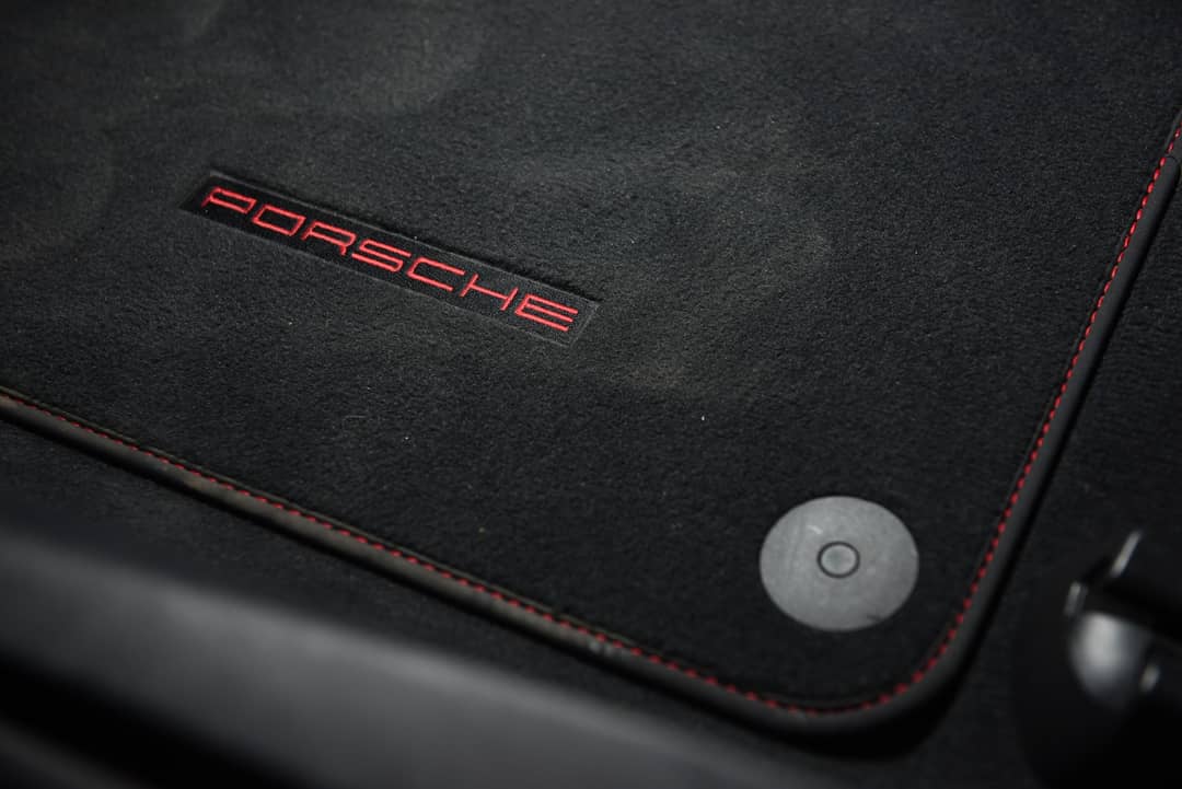 2015 Porsche 911 Carrera GTS — photo 45