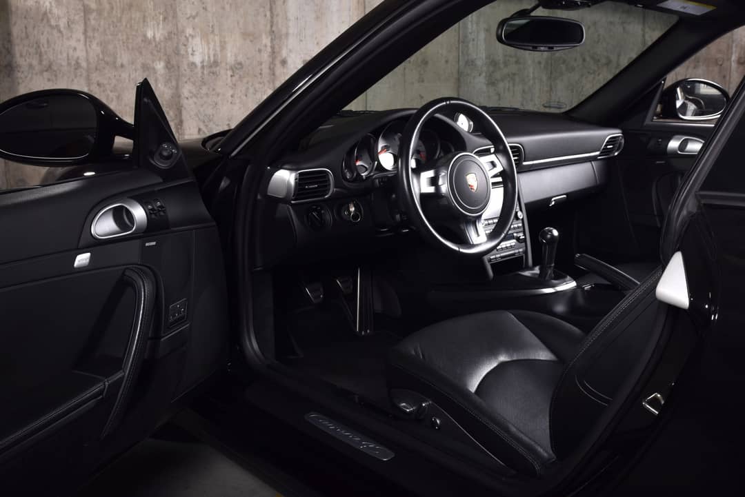 2012 Porsche 911 Carrera 4S — photo 14