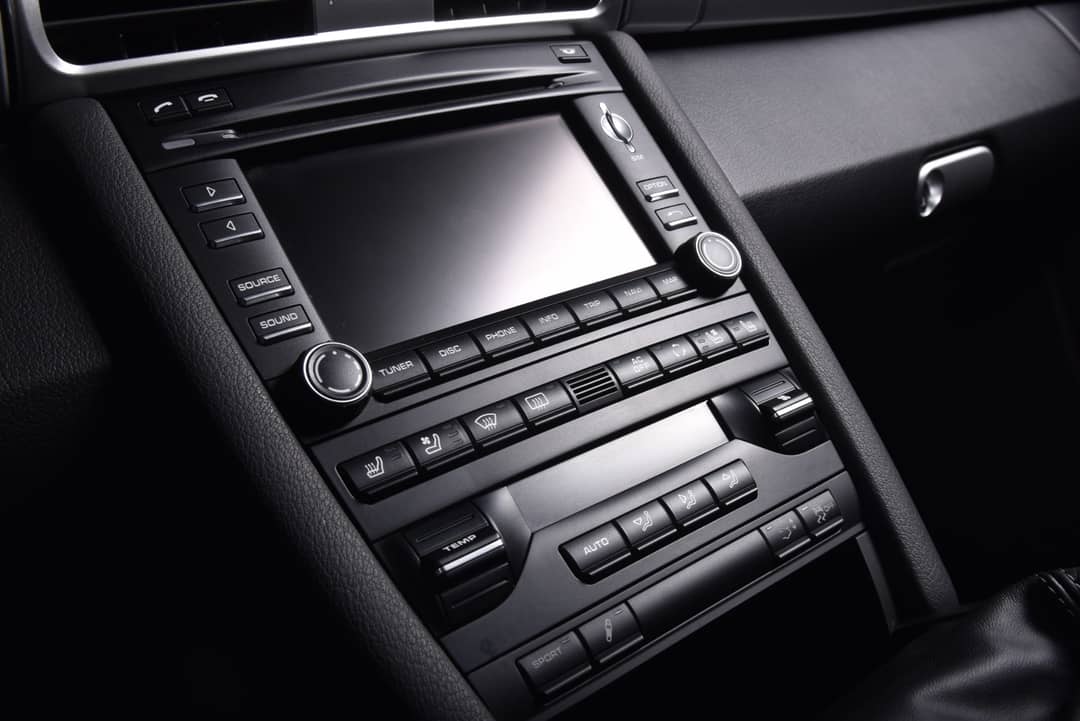 2012 Porsche 911 Carrera 4S — photo 18