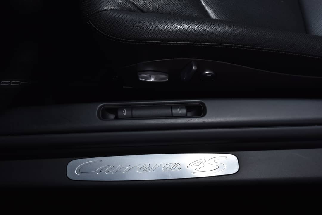 2012 Porsche 911 Carrera 4S — photo 21