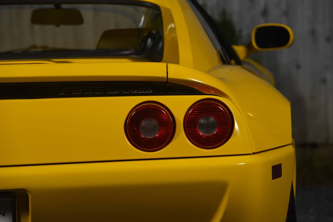 1996 Ferrari F355 — photo 9