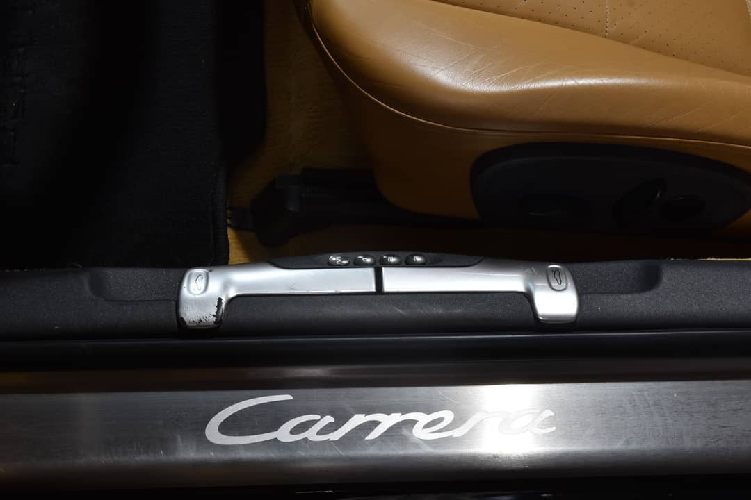 1999 Porsche 911 Carrera — photo 17
