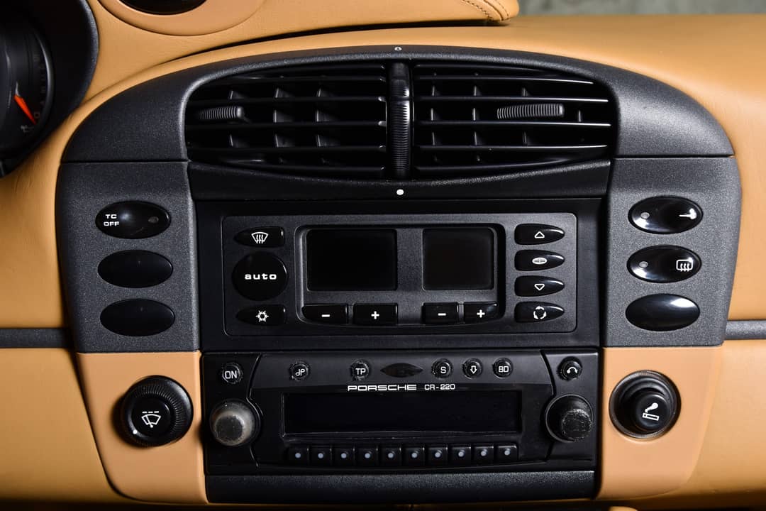 1999 Porsche 911 Carrera — photo 20