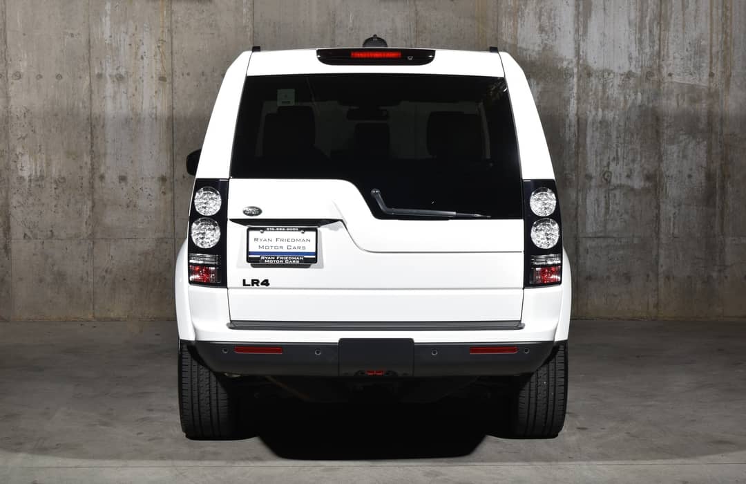 2016 Land Rover LR4 HSE — photo 16