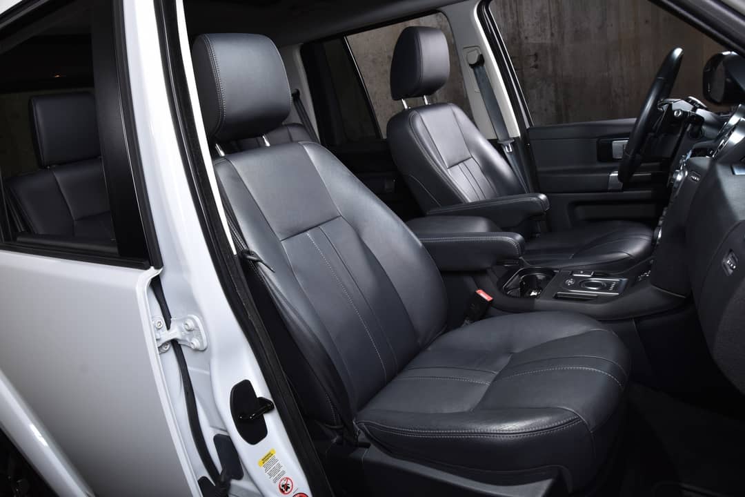 2016 Land Rover LR4 HSE — photo 18
