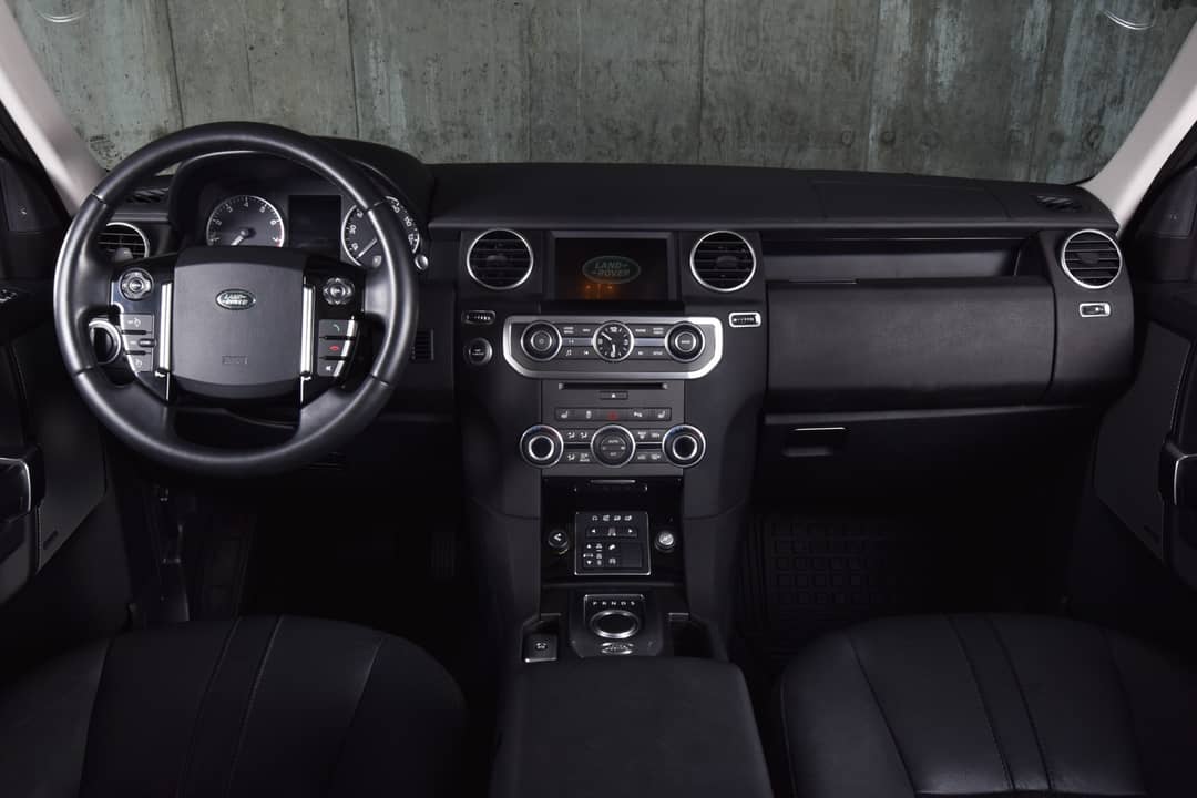 2016 Land Rover LR4 HSE — photo 27