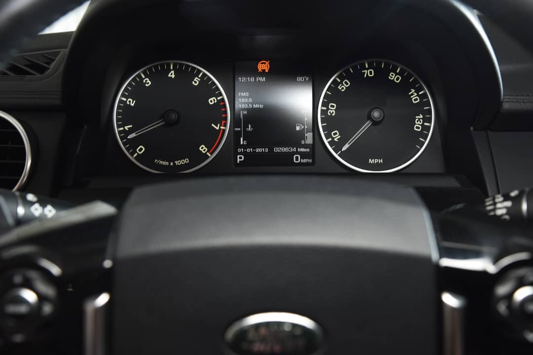 2016 Land Rover LR4 HSE — photo 38