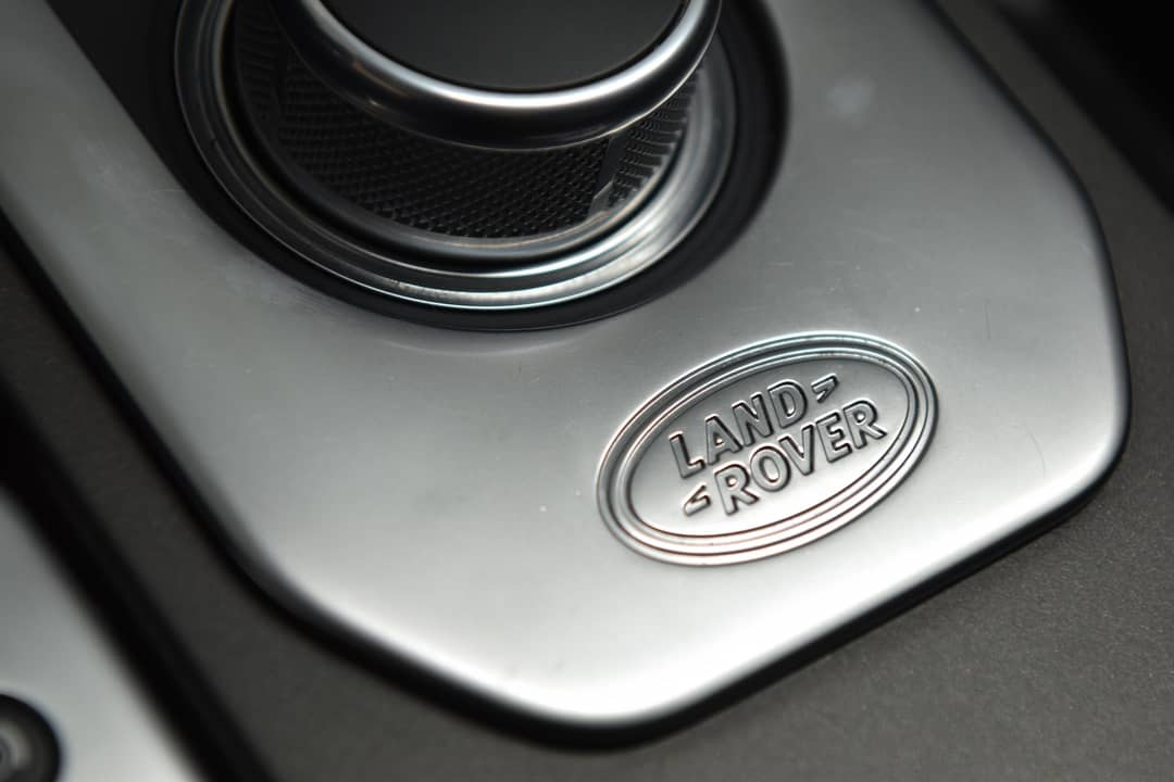 2016 Land Rover LR4 HSE — photo 40
