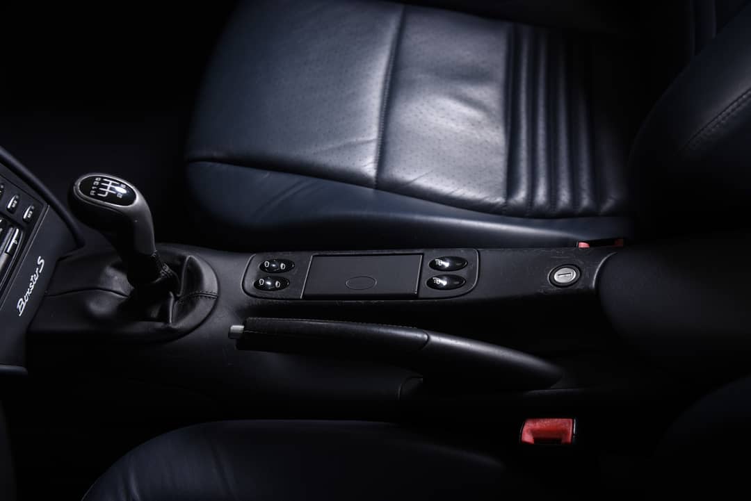 2000 Porsche Boxster — photo 34