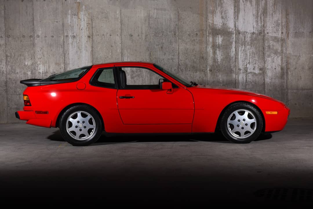 1989 Porsche 944 Turbo — photo 12