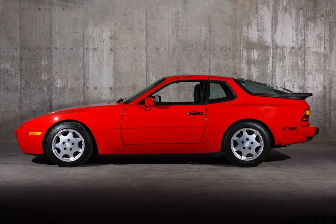 1989 Porsche 944 Turbo — photo 17