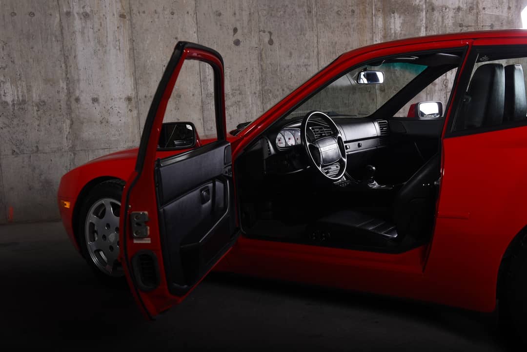 1989 Porsche 944 Turbo — photo 23