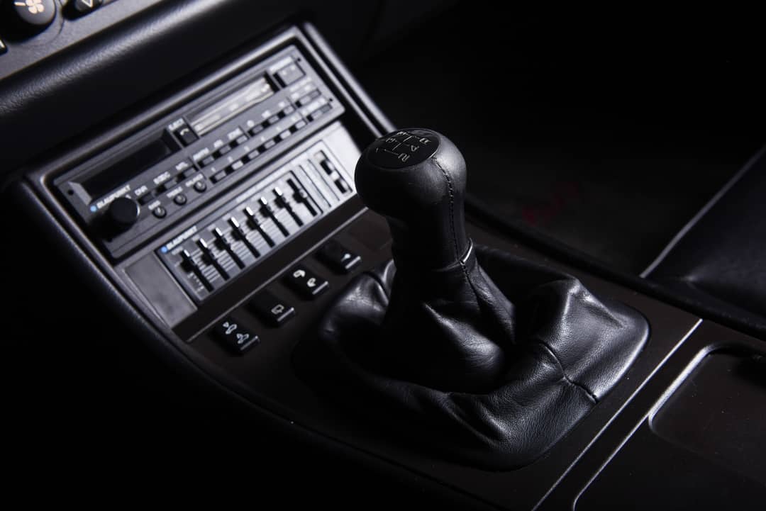 1989 Porsche 944 Turbo — photo 29