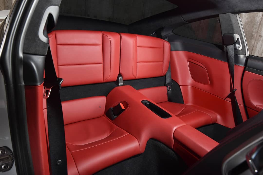 2015 Porsche 911 Turbo S — photo 35