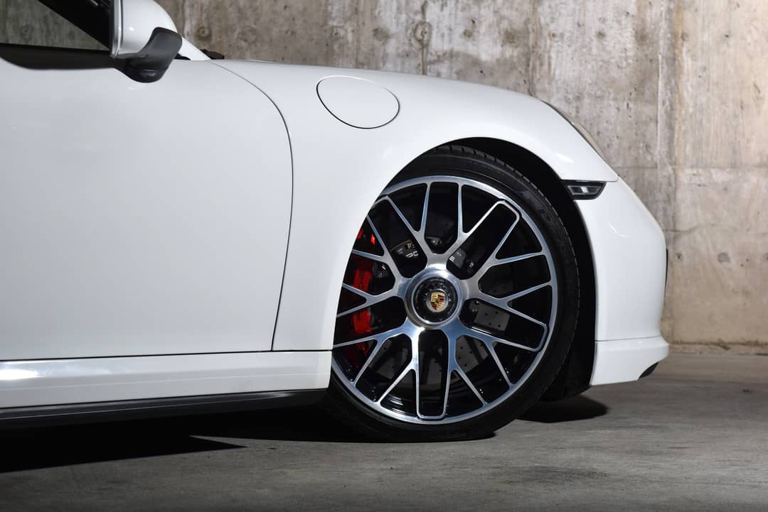 2015 Porsche 911 Turbo S — photo 8